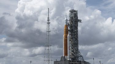 la nasa alista 2do intento para lanzar su nuevo cohete lunar
