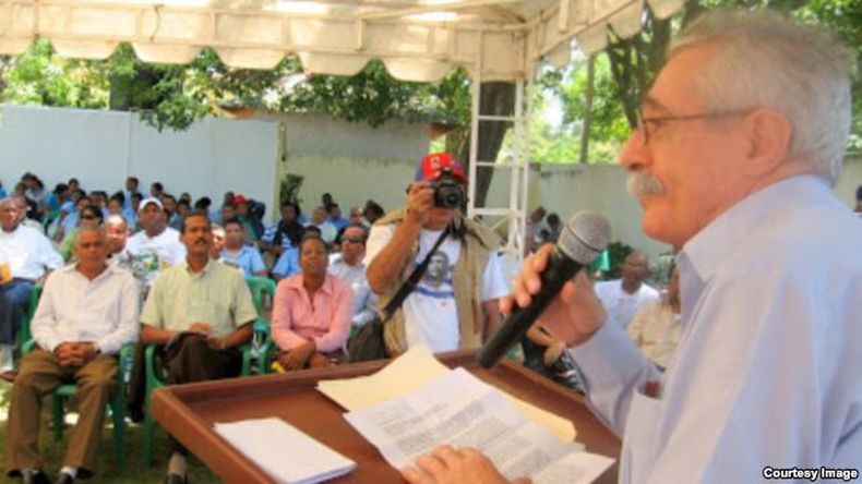 El Vicecanciller paraguayo transmitió el malestar de su Gobierno por la presencia del diplomático en un mitin izquierdista.