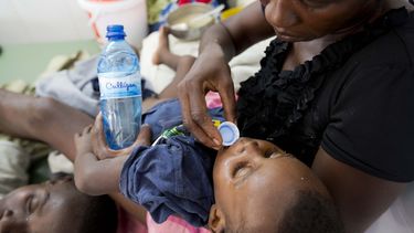 haiti reporta sus primeras muertes por colera en 3 anos