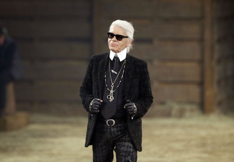 ESP-GEN_LAGERFELD-DECESO-5.jpg