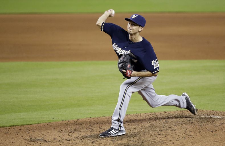 DEP-BEI_CERVECEROS-MARLINS-0.jpg