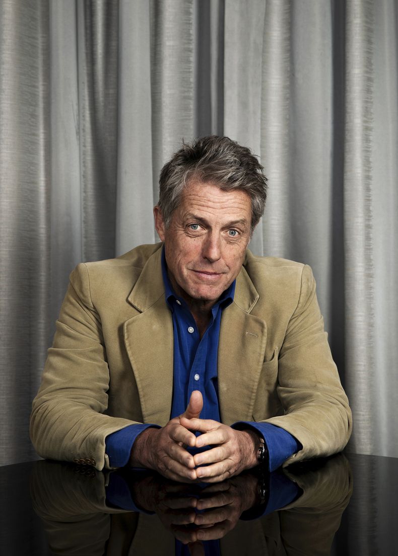 Hugh Grant posa para promocionar la película Heretic el domingo 27 de octubre de 2024 en Los Ángeles. (Foto Rebecca Cabage/Invision/AP)