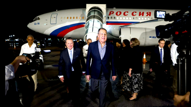 canciller de rusia llega a cuba de camino a reunion en brasil en que estara su homologo de eeuu