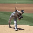 Anderson y Olson dan triunfo a Bravos ante Padres