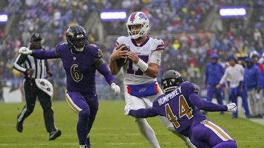 Falla apuesta de Harbaugh en colapso de Ravens ante Bills