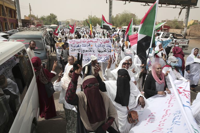 Cinco manifestantes muertos a tiros en Sudán