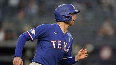 Torres define por Yanquis sobre Rangers en 1ro de dos duelos