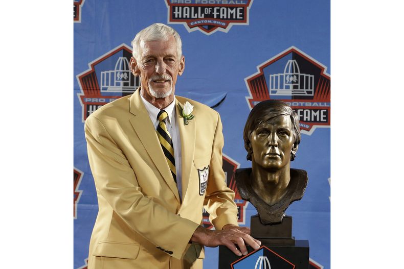 DEP-NFL GUY-DECESO