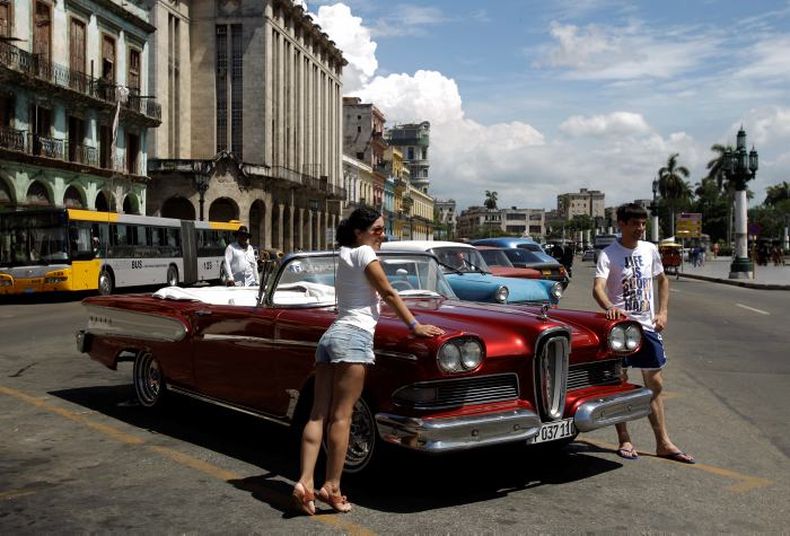 Anacrónica, bella y deteriorada: pese a la inclemencia del tiempo y el abandono de muchas de sus antiguas villas coloniales, La Habana sigue siendo de las joyas arquitectónicas del continente americano.