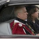 ARCHIVO - El príncipe Andrés y la princesa Eugenia del Reino Unido llegan antes de la coronación del rey Carlos III y Camila, la reina consorte, el 6 de mayo de 2023, en Londres. (AP Foto/Kin Cheung, archivo)