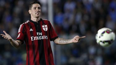 americateve | El delantero espa&ntilde;ol Fernando Torres del Milan durante el partido Empoli por la Serie A de Italia, el martes 23 de septiembre de 2014. (AP Foto/Paolo Lazzeroni)