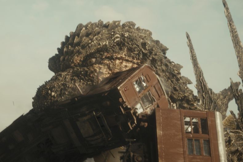 En esta imagen proporcionada por @2023 TOHO CO., LTD. Godzilla en una escena de Godzilla Minus One. (@2023 TOHO CO., LTD. vía AP)