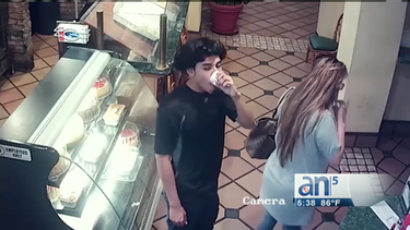 captado en camara un joven que robo en el restaurante la carreta