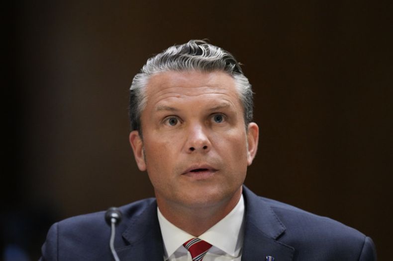 El secretario de Defensa de Estados Unidos, Pete Hegseth, declara en una audiencia del Comité de Asignaciones de Senado, el martes 21 de julio de 2026, en el Capitolio, Washington. (AP Foto/Jacquelyn Martin)
