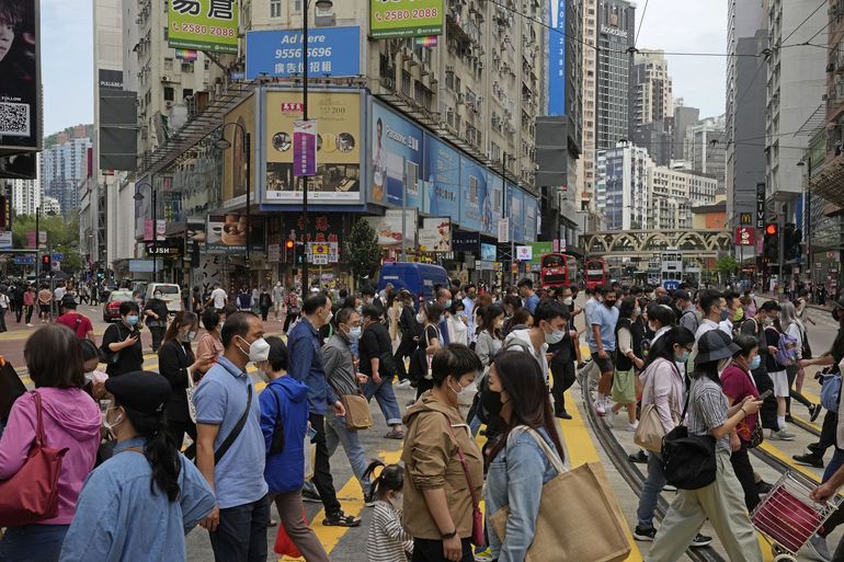 Hong Kong se contrae un 4% por medidas de control antivirus