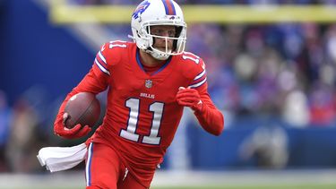 Beasley y Jones sin equipo; Robinson firma con Rams