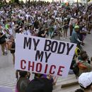 EEUU: Presentan medida para restablecer acceso al aborto