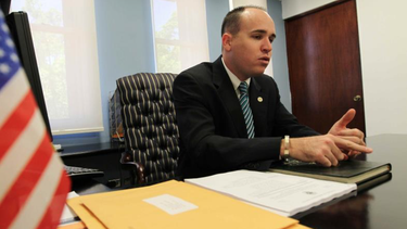 la secretaria de la familia suspende al administrador de adsef