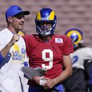 Vikings contratan como entrenador a coordinador de Rams