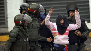 Venezuela: Alistan la Constituyente en medio de protestas