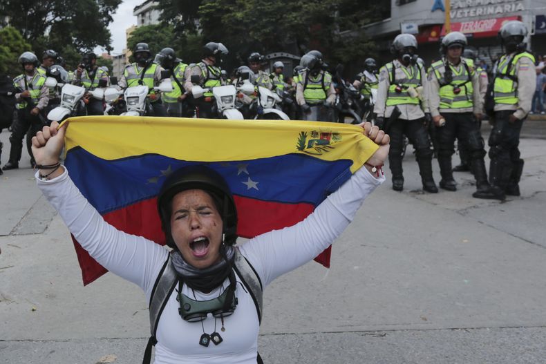 AMS-GEN_VENEZUELA-CRISIS_POLITICA-1.jpg