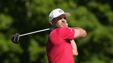 DeChambeau se une a serie saudí de golf; Scherzel lidera