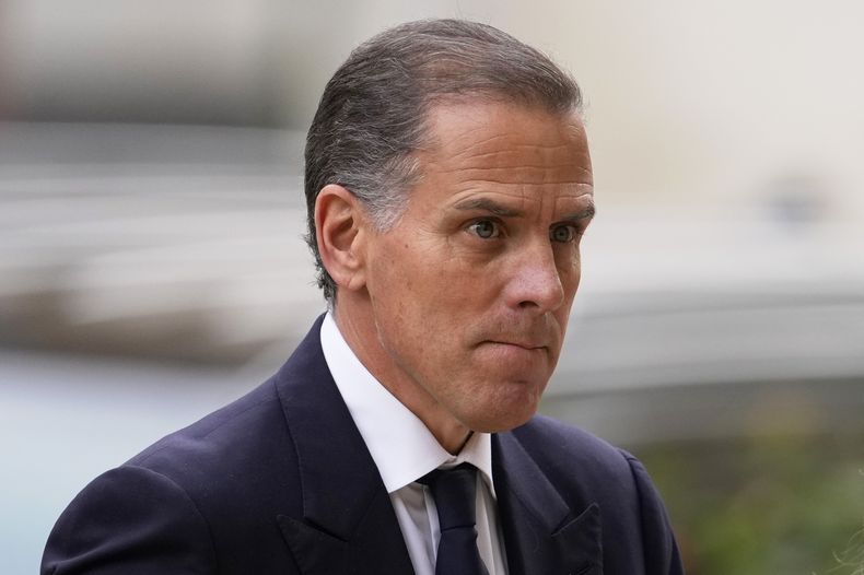 Hunter Biden llega a una corte federal, el jueves 6 de junio de 2024, en Wilmington, Delaware. (AP Foto/Matt Slocum)