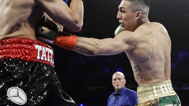 López sorprende a Lomachenko y unifica títulos