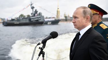 putin: 755 diplomaticos de eeuu deben abandonar rusia