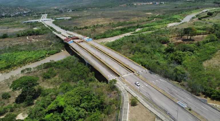 Venezuela y Colombia reabrirán sus pasos fronterizos este lunes Foto: Ministerio de Comercio
