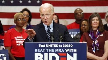 Biden dice que nunca utilizará ejército como utilería