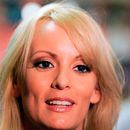 Stormy Daniels renueva intento para que Trump testifique