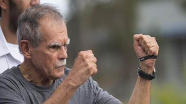 oscar lopez pide boicotear patrocinadores que dejan el desfile puertorriqueno