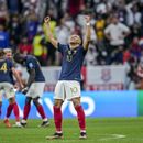 Mbappé se ríe y disfruta su paso histórico en el Mundial