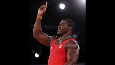 boxeo y escandalo en voleibol marcan presencia cubana en rio