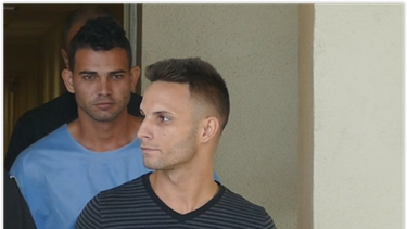 sospechoso de robar la tienda nooo que barato estaria vinculado a otros robos en hialeah