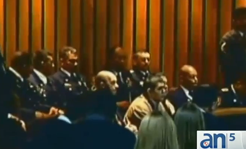 Paralelamente hoy se volvió a suspender la audiencia en el juicio contra el líder opositor, Leopoldo López.