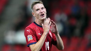 Futbolista checo Jakub Jankto anuncia que es gay