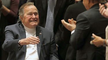 eeuu: expresidente bush padre es dado de alta de hospital