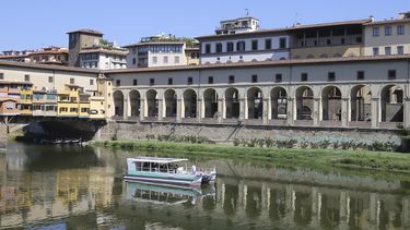 Esta fotografía muestra el Corredor Vasari el miércoles 23 de agosto de 2023, en Florencia, Italia. (Luca Moggi/LaPresse vía AP, archivo)