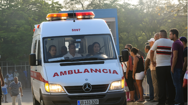 feminicidio en cuba: madre de dos hijos muere tras caer de una azotea en cienfuegos