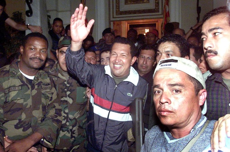 140413152832-venezuela-coup-2002-chavez.jpg