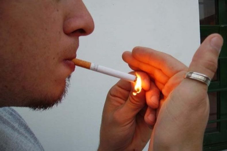 En más de 40 años no han logrado el "impacto" esperado en la disminución del nocivo hábito, sobre todo entre los cubanos más jóvenes.