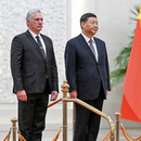 China dona 100 millones de dólares a Cuba