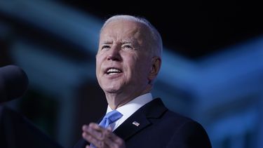 Biden busca imponer impuesto mínimo a los más ricos en EEU