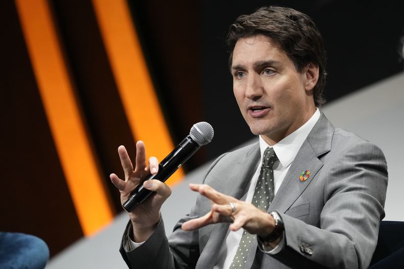 En esta imagen de archivo, el primer ministro de Canadá, Justin Trudeau, interviene en una mesa redonda en la cumbre Global Citizen NOW, el 27 de abril de 2023, en Nueva York. (AP Foto/Mary Altaffer, archivo)