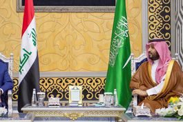primer ministro provisional iraqui llega a arabia saudi