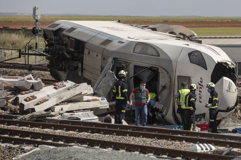 EUR-GEN_ESPAÑA-ACCIDENTE_TREN-0.jpg