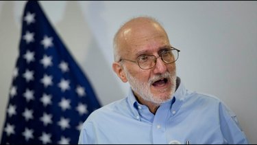 alan gross respalda a hillary clinton