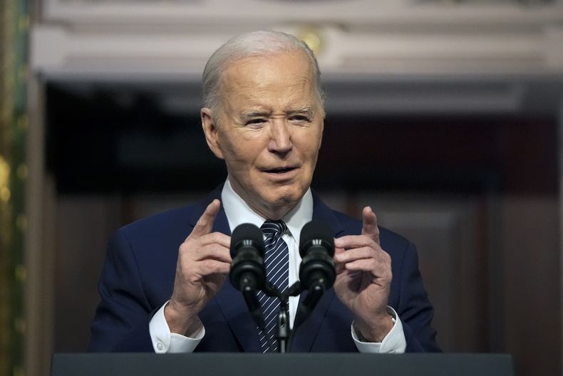 El presidente estadounidense Joe Biden en un evento en la Casa Blanca en Washington, el 3 de abril de 2024. (Foto AP/Mark Schiefelbein)